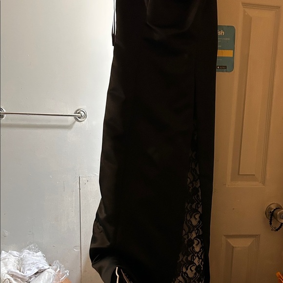 Betsy & Adam Black Lace Wedding Dress - Picture 4 of 4